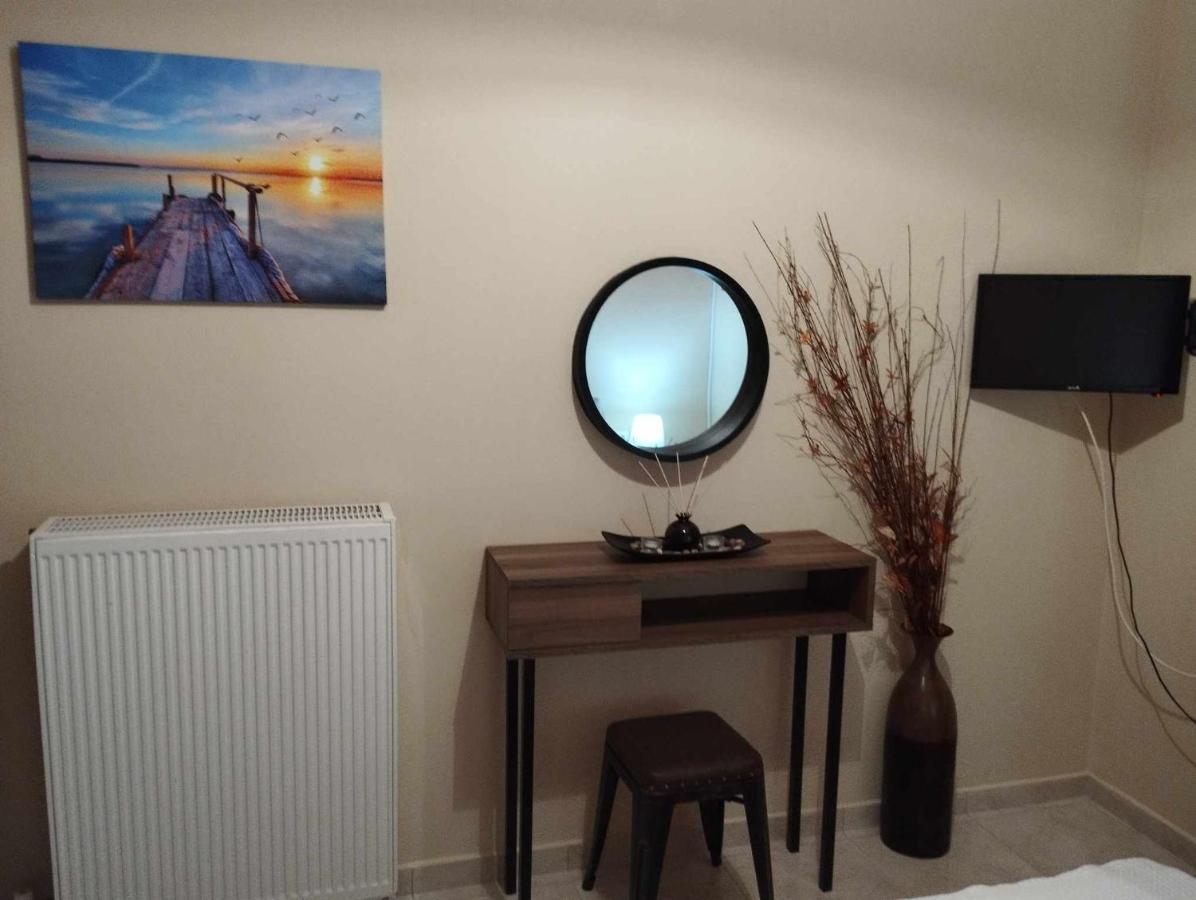 Istamos Apartment Stamni Luaran gambar