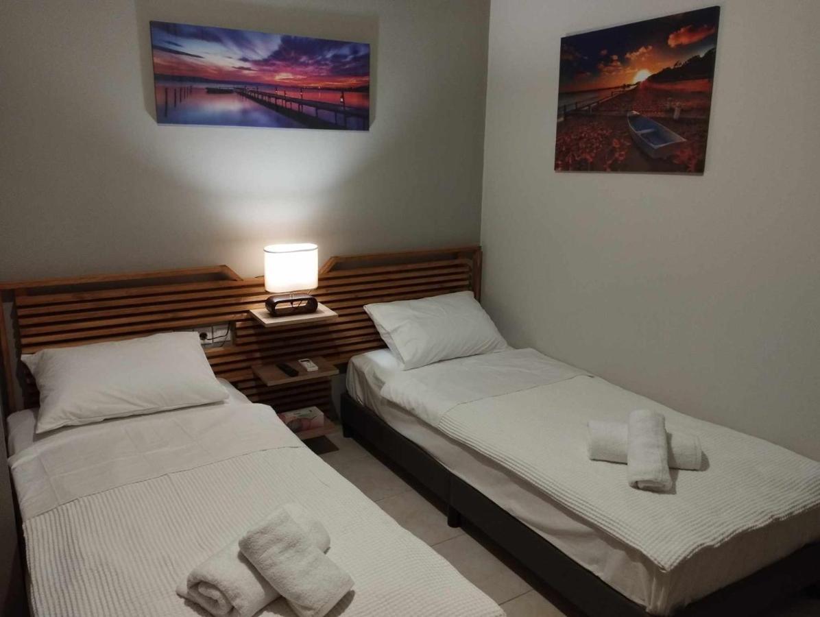 Istamos Apartment Stamni Luaran gambar